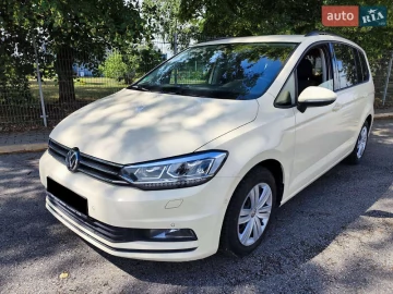 Авто Volkswagen Touran 2017 № 7701433