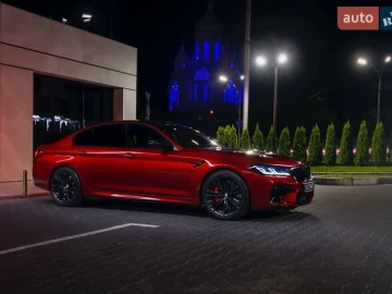 Авто BMW M5 2022 № 7701499