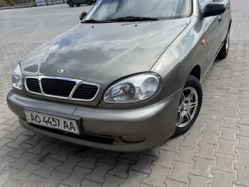 Авто Daewoo Lanos 2004 № 7701500