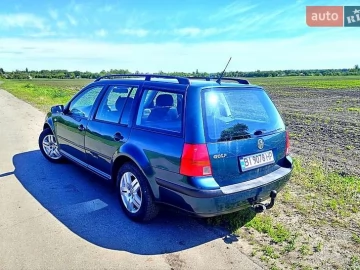 Авто Volkswagen Golf 2001 № 7701527