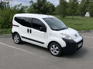 Авто Peugeot Bipper 2010 № 7701533
