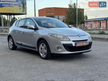 Авто Renault Megane 2010 № 7701581