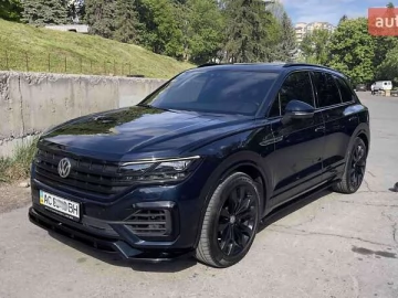 Авто Volkswagen Touareg 2018 № 7701728