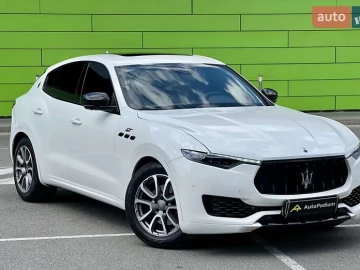 Авто Maserati Levante 2021 № 7701733