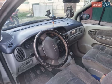 Авто Renault Megane Scenic 1999 № 7701750