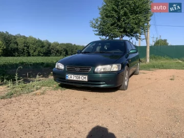Авто Toyota Camry 2000 № 7701783
