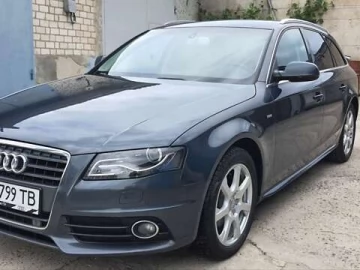 Авто Audi A4 2010 № 7701878