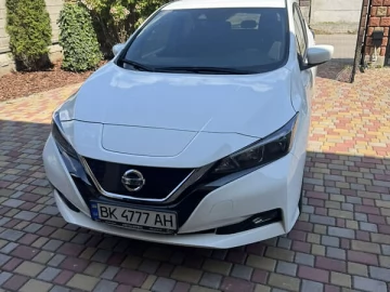 Авто Nissan Leaf 2019 № 7701911