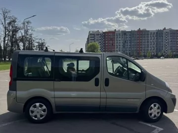 Авто Renault Trafic 2011 № 7701945