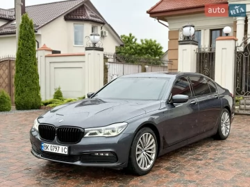 Авто BMW 7 Series 2015 № 7701978