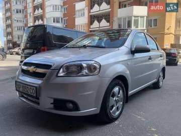 Авто Chevrolet Aveo 2011 № 7702031