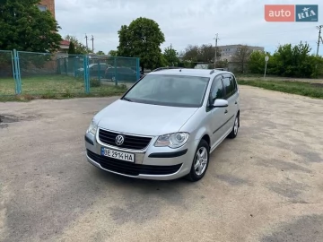 Авто Volkswagen Touran 2006 № 7702079