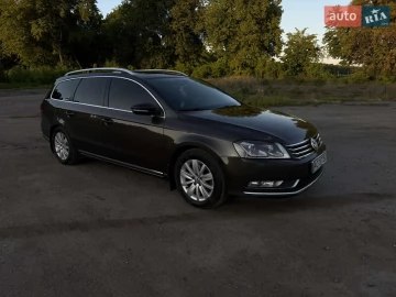 Авто Volkswagen Passat 2013 № 7702136