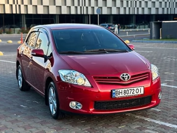 Авто Toyota Auris 2011 № 7702147