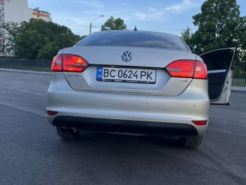 Авто Volkswagen Jetta 2012 № 7702222