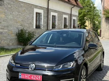 Авто Volkswagen E-Golf 2015 № 7702254