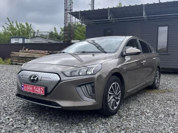 Авто Hyundai Ioniq 2019 № 7702329