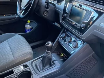 Авто Volkswagen Touran 2016 № 7702355