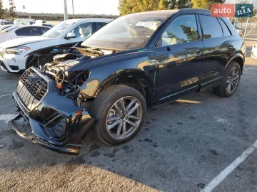 Авто Audi Q3 2023 № 7702402