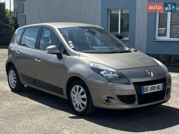 Авто Renault Scenic 2010 № 7702515