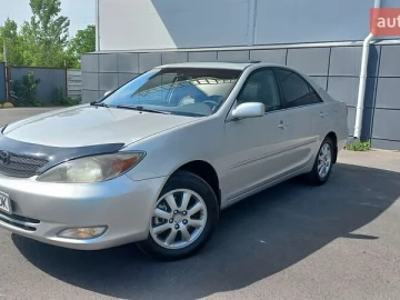 Авто Toyota Camry 2004 № 7702608