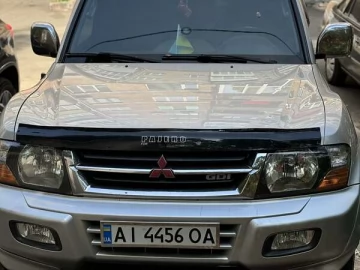 Авто Mitsubishi Pajero 2000 № 7702634