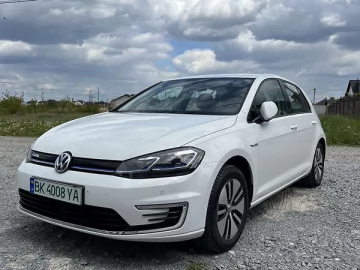 Авто Volkswagen E-Golf 2019 № 7702691