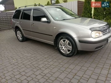 Авто Volkswagen Golf 2002 № 7702784
