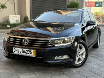 Авто Volkswagen Passat 2017 № 7702911