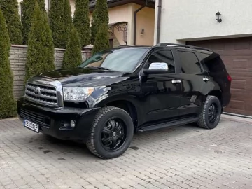 Авто Toyota Sequoia 2015 № 7703023