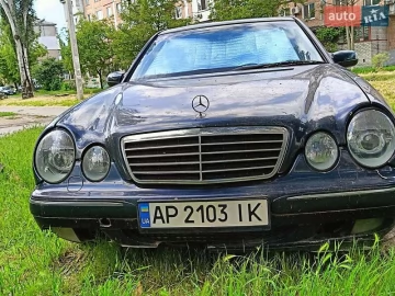 Авто Mercedes E-Class 2001 № 7703038