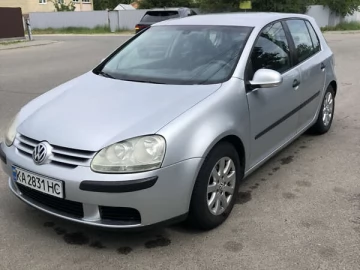Авто Volkswagen Golf 2004 № 7703083