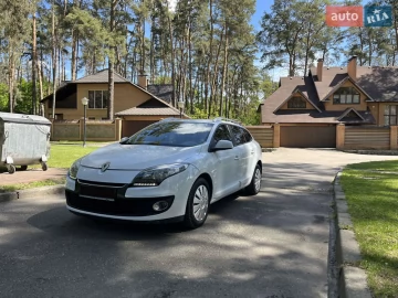 Авто Renault Megane 2012 № 7703107