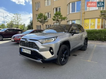 Авто Toyota Rav4 2018 № 7703203