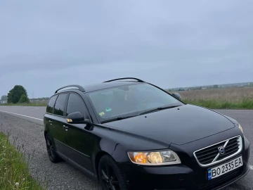 Авто Volvo V50 2009 № 7703265