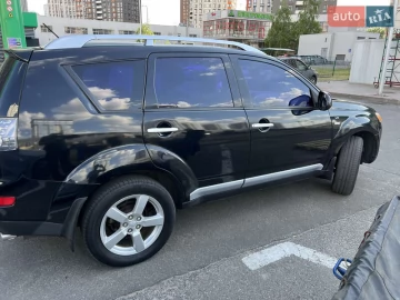 Авто Mitsubishi Outlander Xl 2008 № 7703277