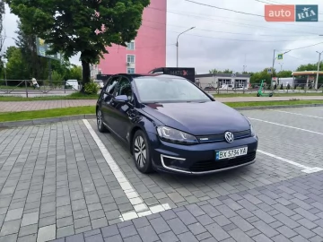 Авто Volkswagen E-Golf 2014 № 7703441