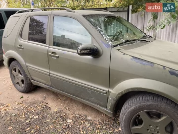 Авто Mercedes M-Class 2003 № 7703574