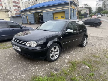 Авто Volkswagen Golf 2000 № 7703581