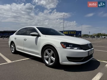Авто Volkswagen Passat 2011 № 7703676
