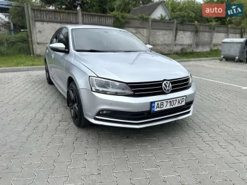 Авто Volkswagen Jetta 2016 № 7703689