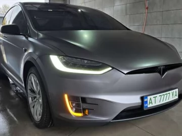 Авто Tesla Model X 2018 № 7703771