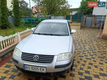 Авто Volkswagen Passat 2004 № 7703808