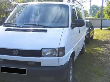 Авто Volkswagen Transporter 2000 № 7703826