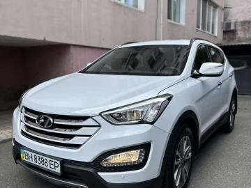 Авто Hyundai Santa Fe 2014 № 7703953