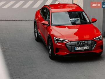 Авто Audi E-Tron 2021 № 7703996