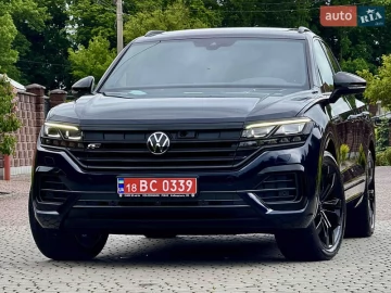 Авто Volkswagen Touareg 2021 № 7703999