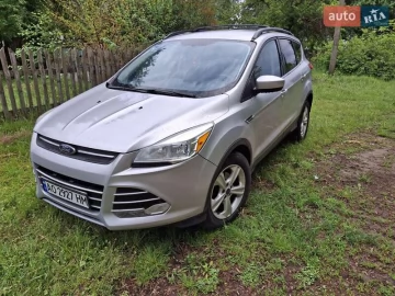 Авто Ford Escape 2015 № 7704163