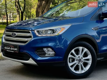 Авто Ford Escape 2017 № 7704207