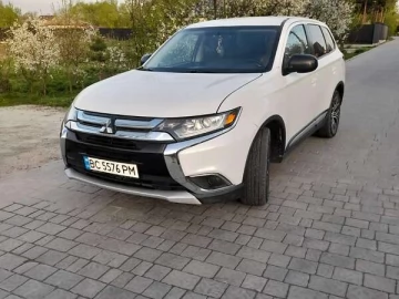 Авто Mitsubishi Outlander 2016 № 7704211